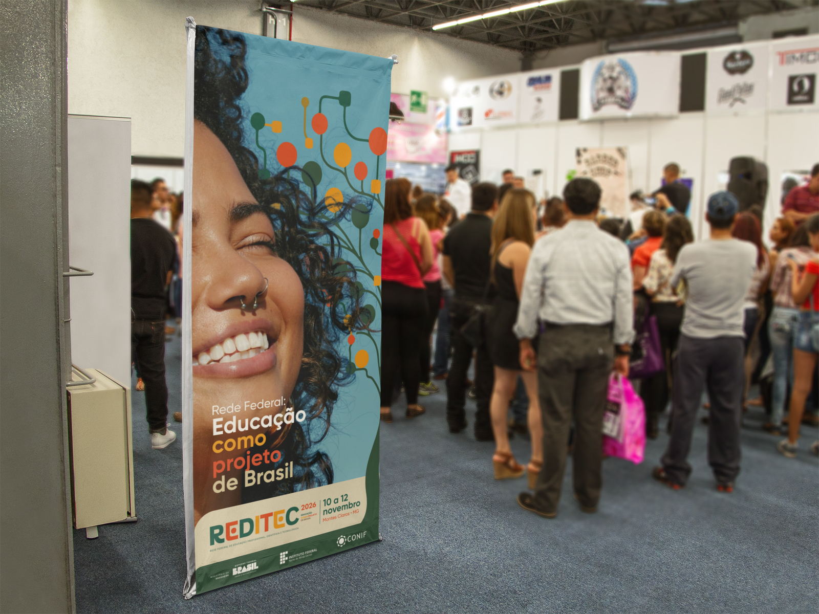 Banner vertical em feira